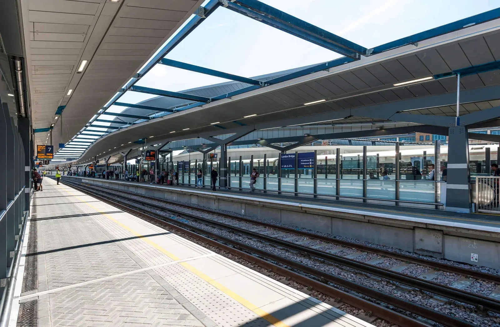 London Bridge Station · project photograph