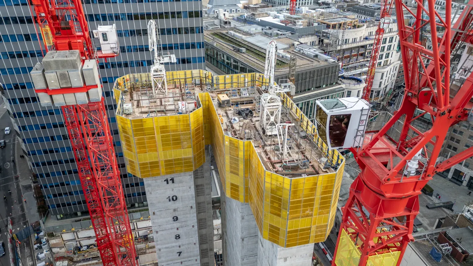 2 Aldermanbury Square · construction photograph