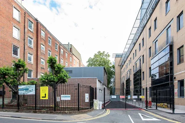 Nuffield House, Guy's & St Thomas' Trust · construction photograph