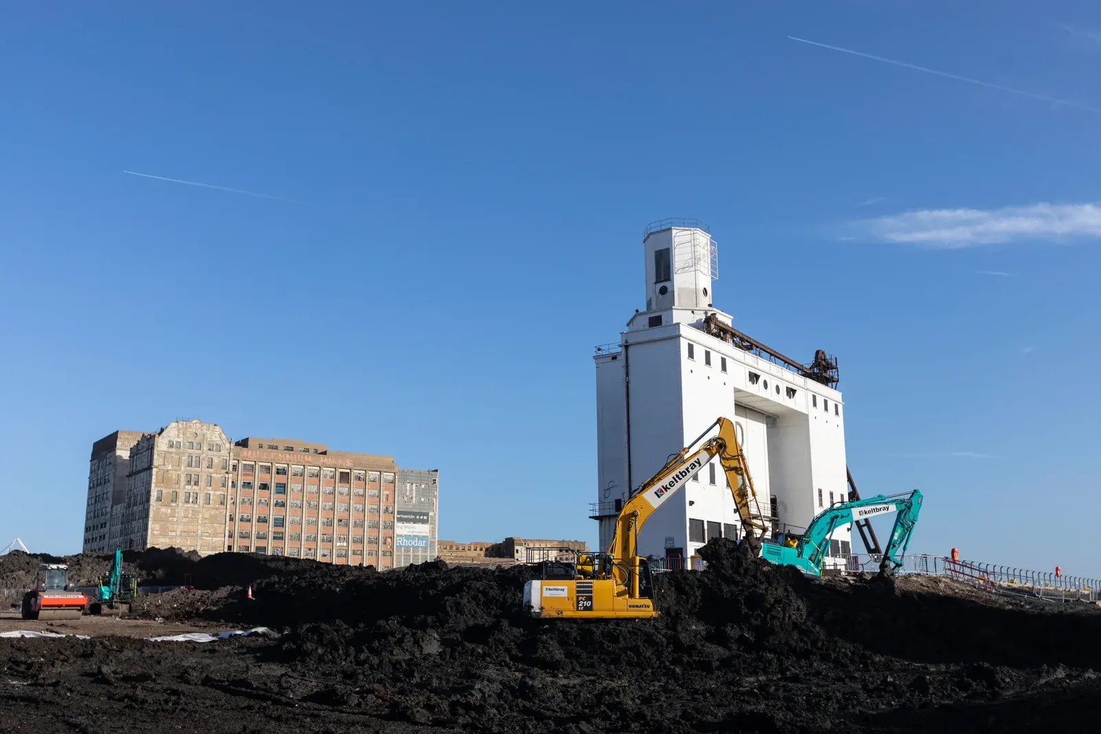 Silvertown - Dock infill · construction photograph