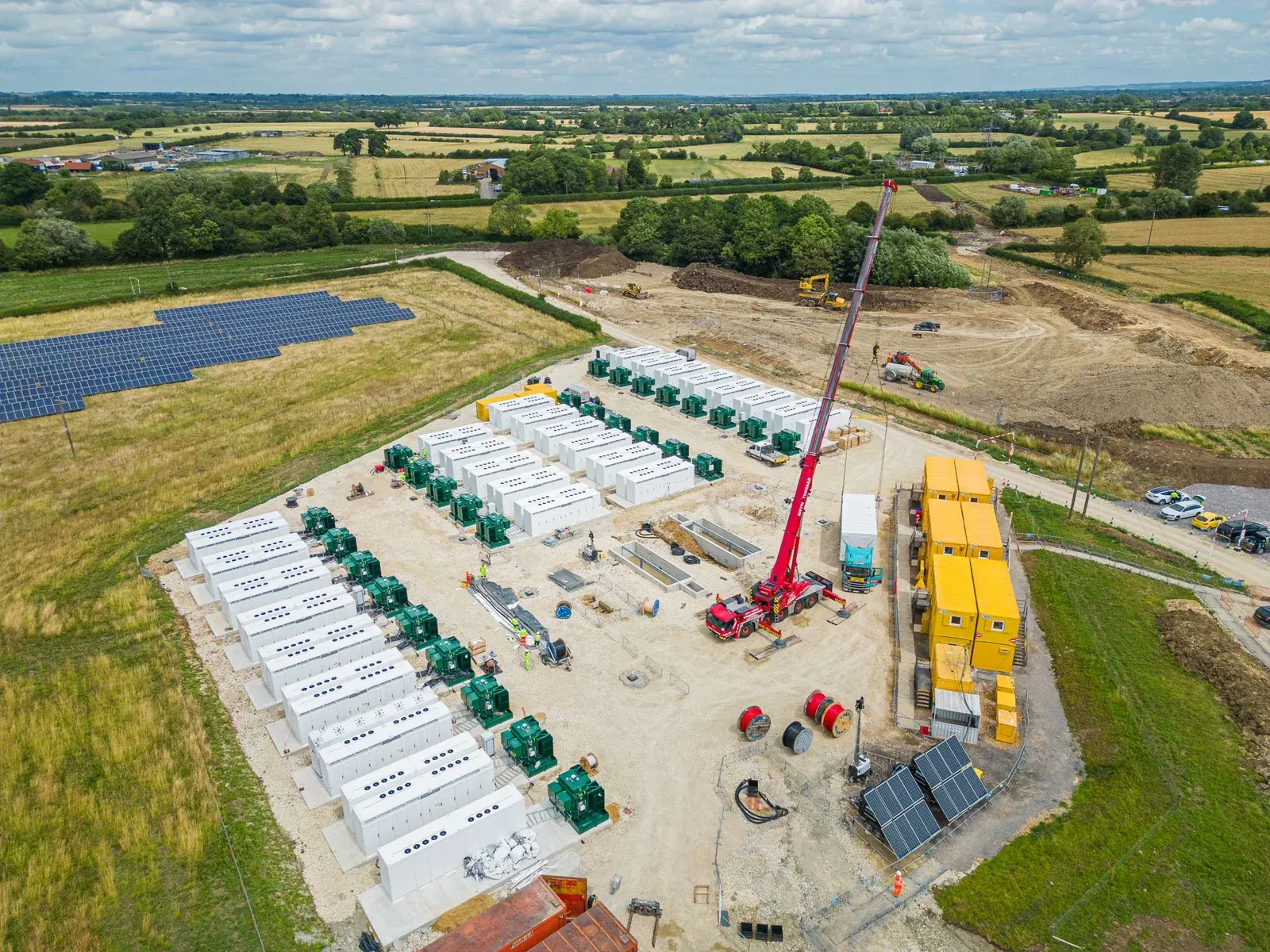 Tesla BESS · construction photograph